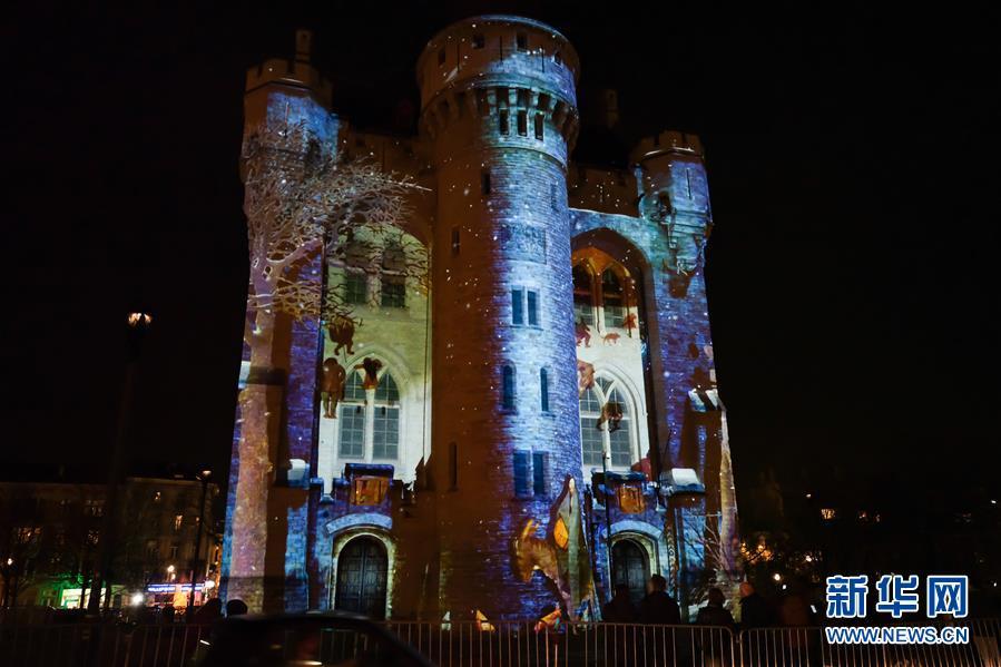 炫彩灯光节“点亮”布鲁塞尔