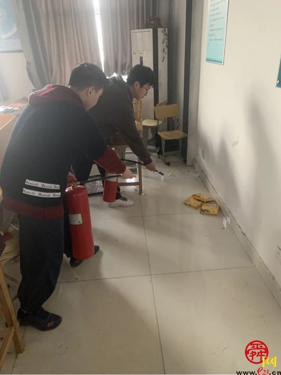 安全第一，预防为主！济南市五院组织潍坊医学院学生参加消防演练