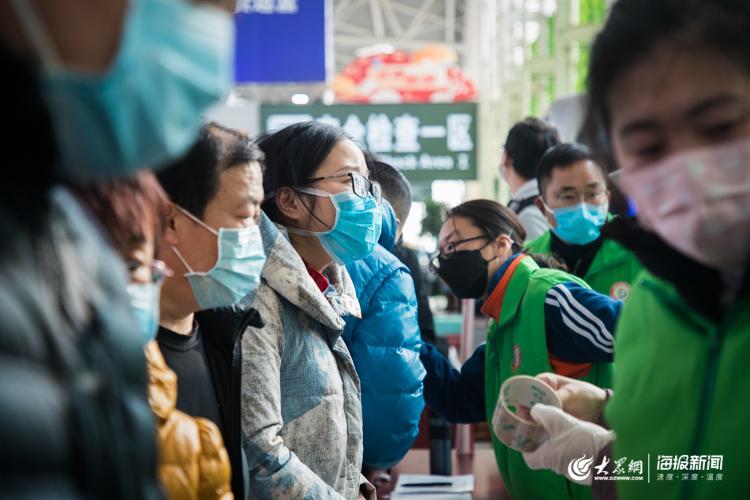 山东市县级医院303名医护人员今晚奔赴湖北