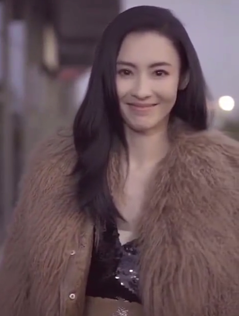 张柏芝晒小儿子喊“爸爸”,却迅速删除?网友:孩子跟爹常一起?