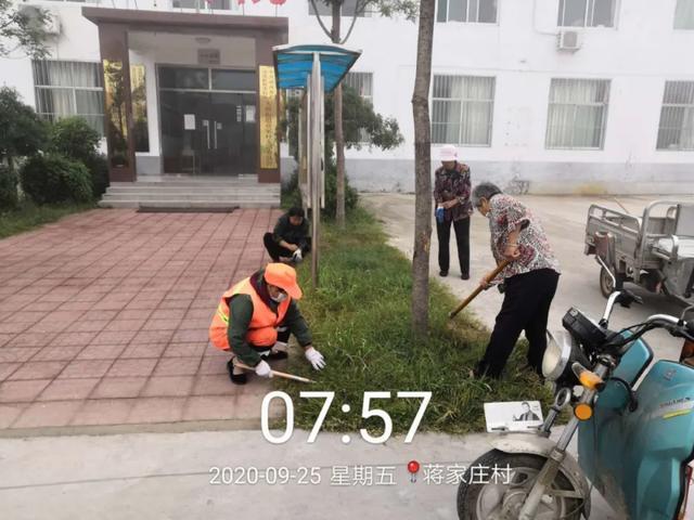 大桥街道深入开展爱国卫生运动，喜迎中秋国庆佳节来临