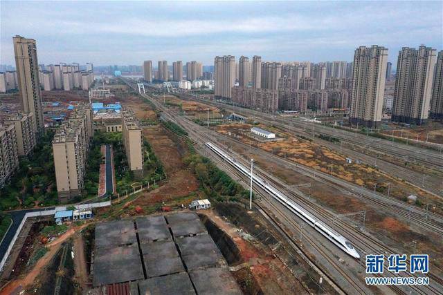 昌赣高铁正式开通运营，江西实现市市通动车
