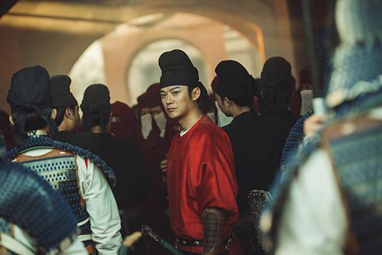 芦芳生《长安十二时辰》引众怒 晒表情包三连超委屈