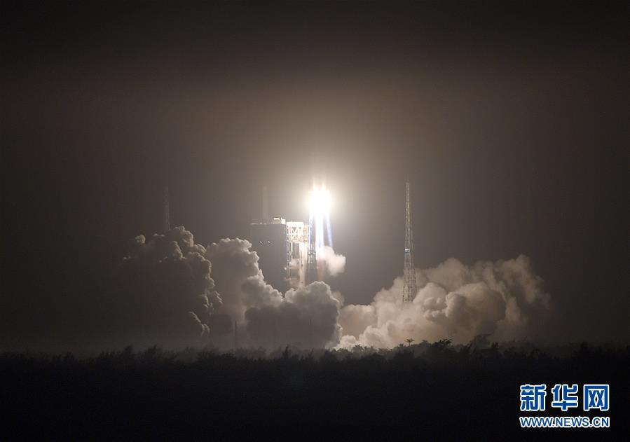 长征七号改遥二火箭成功发射试验九号卫星