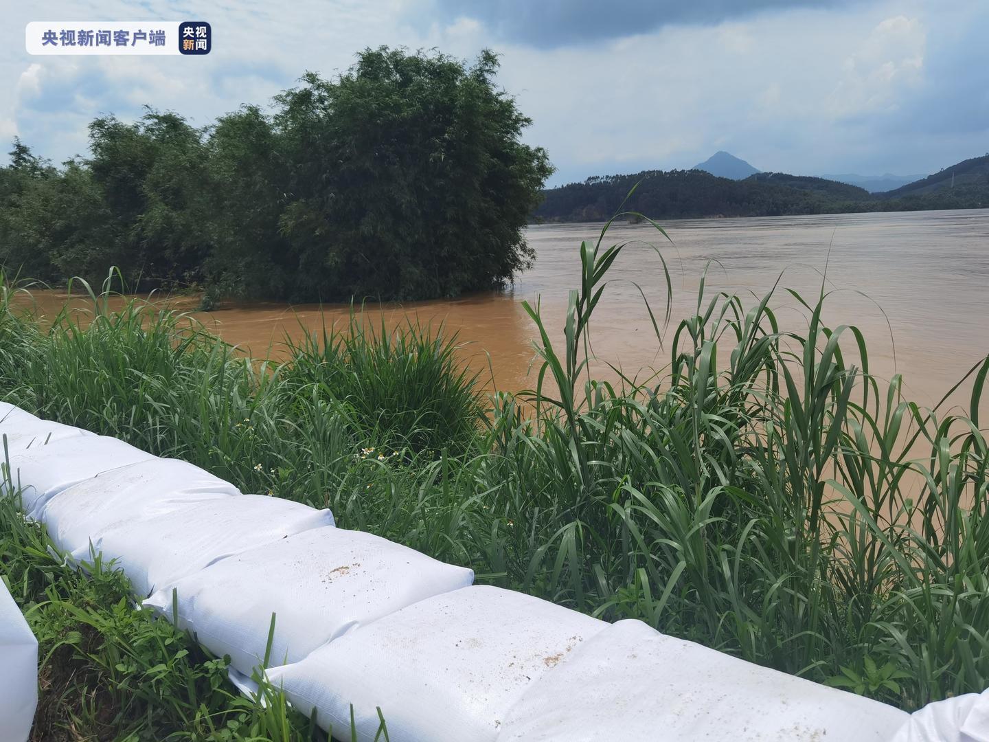 北江干流洪峰预计将于22日17时过境广东清远英德