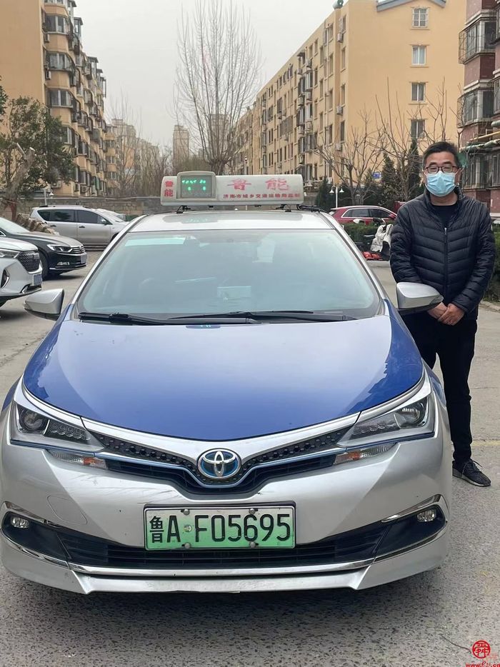 “泉城好司机  时代好榜样” ——恒通“的哥”拾金不昧获乘客点赞