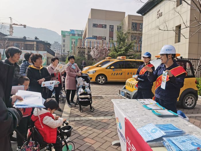 “Tony”旋风来袭 ！山东济华 “蓝帽子”志愿服务社区安全笑开颜