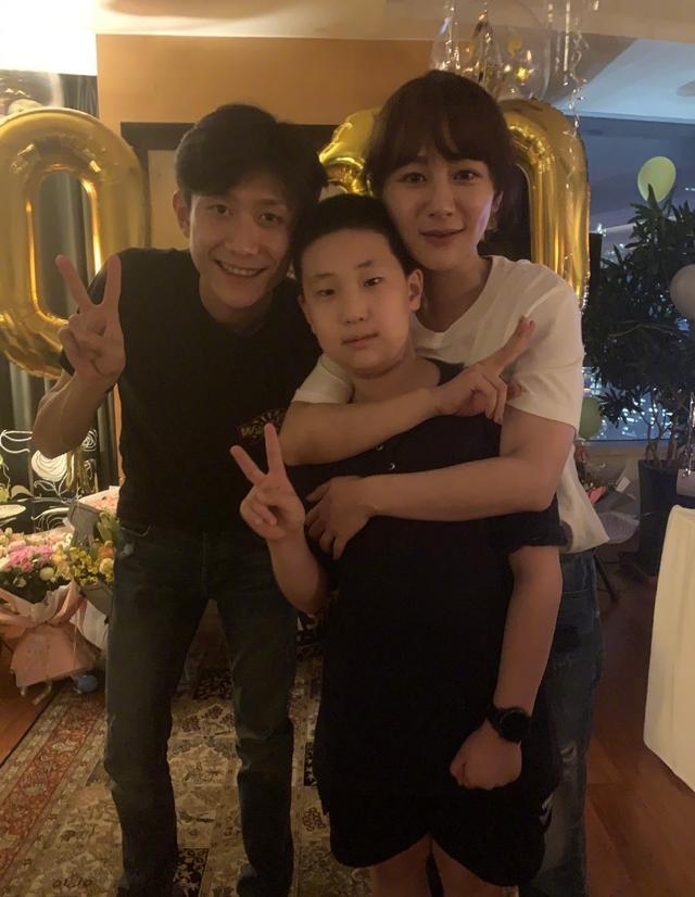 宋丹丹60岁生日宴现场众星云集|宋丹丹60岁生日宴现场众星云集，现场图曝光，看看都有谁？