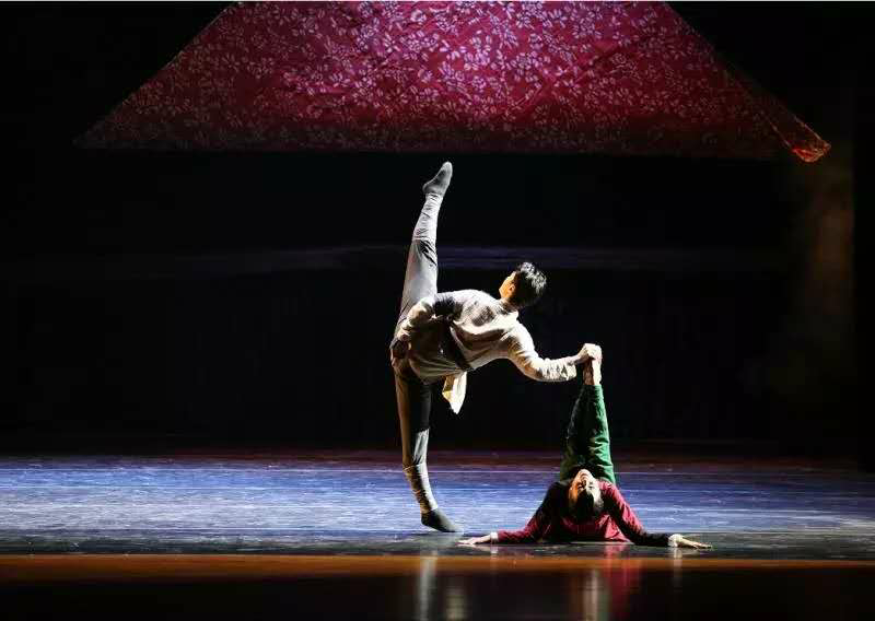 舞剧《乳娘》：用美仑美奂的舞蹈讲述红色故事