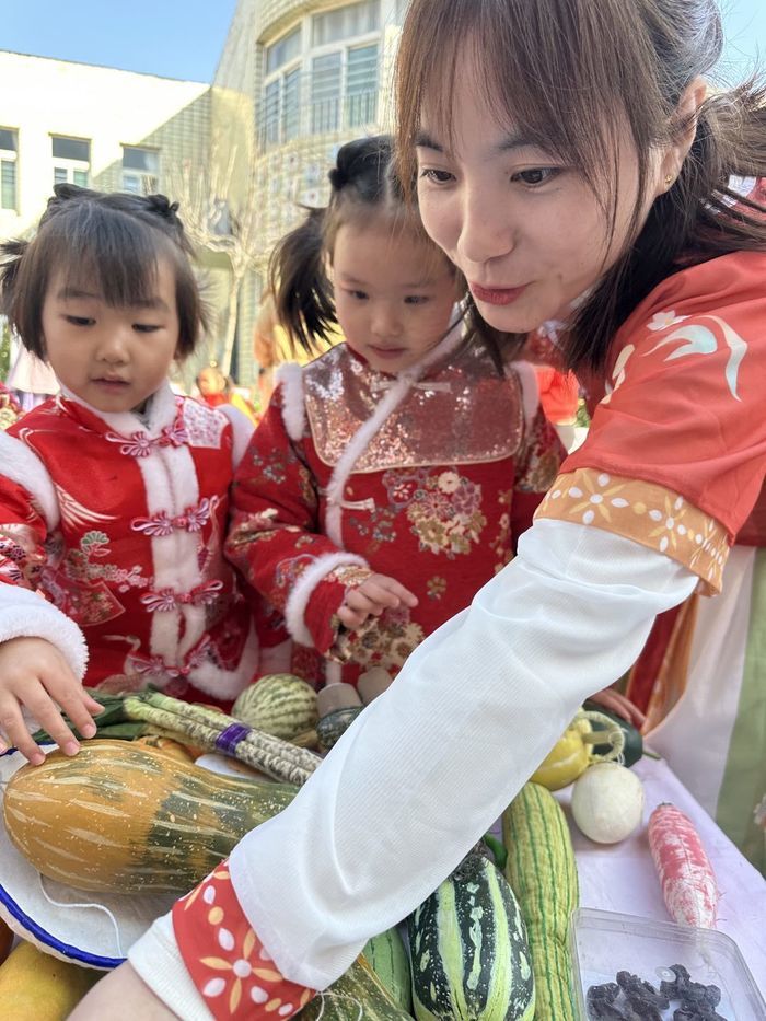 非遗传承进校园暨“非遗传习基地”授牌仪式在济南大学幼儿园举行