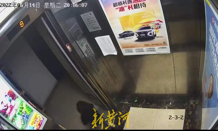 杭州女童坠亡案被告人曾号称“金牌保姆” 女童父亲：爱撒谎很懒散，对小孩冷漠