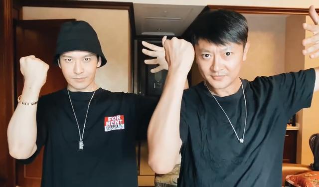 不敢相信！李晨印小天冰释前嫌，著名的“插刀教”事件到底是怎么回事？