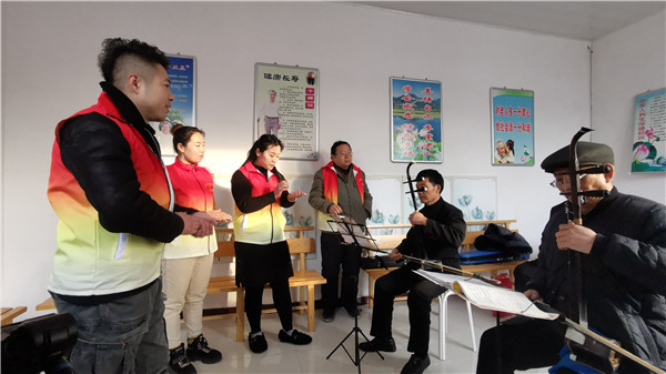 山东省新时代文明实践文艺志愿服务工作推进会在莱芜区举行