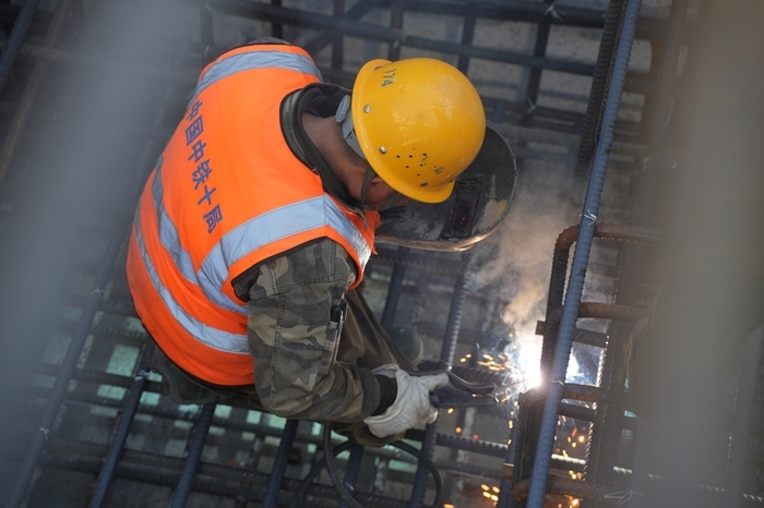 济南机场二期改扩建工程建设进展顺利