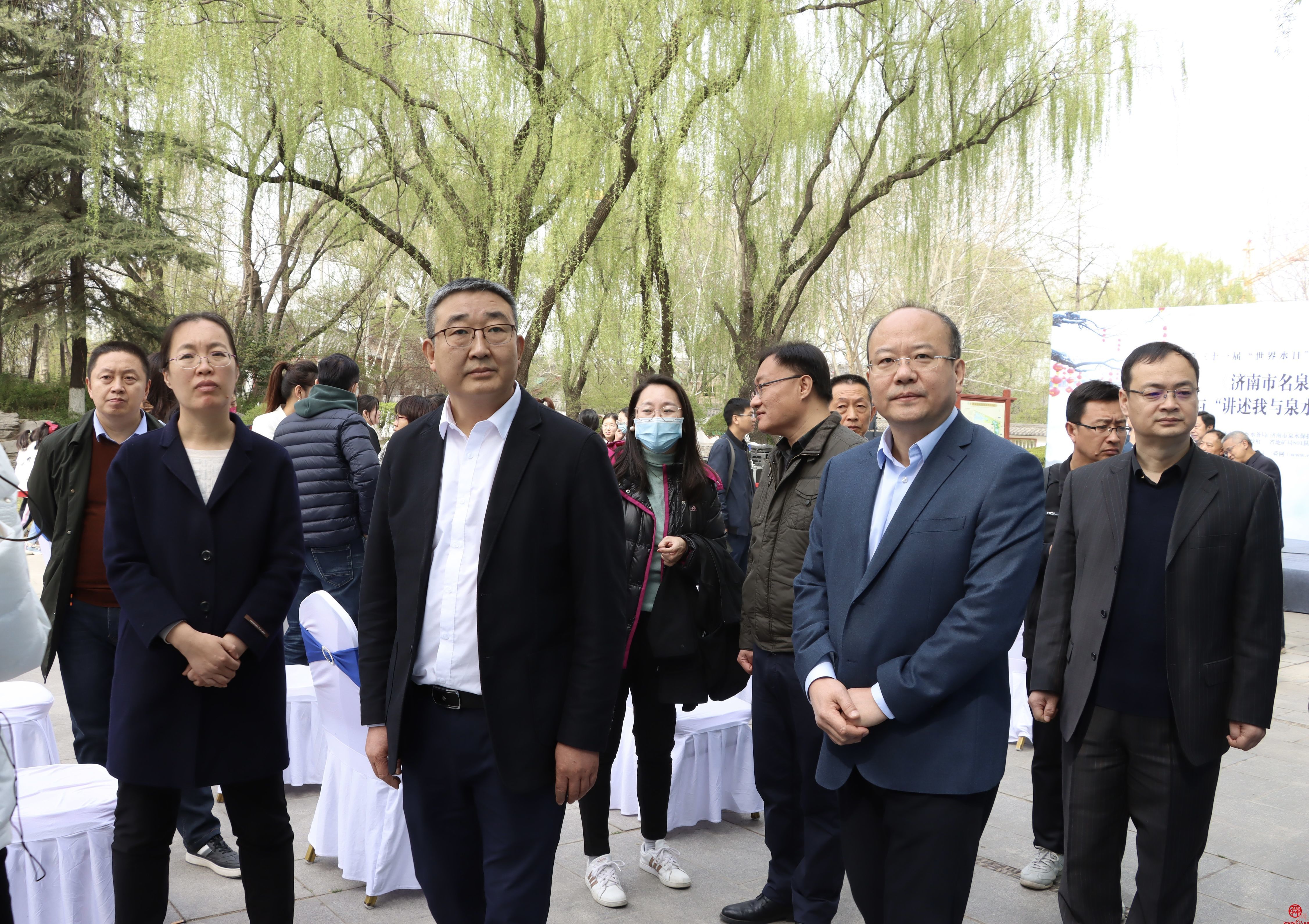 《济南市名泉保护条例》宣传暨济南名泉图片展与“讲述我与泉水的故事”·全民随手拍活动启动