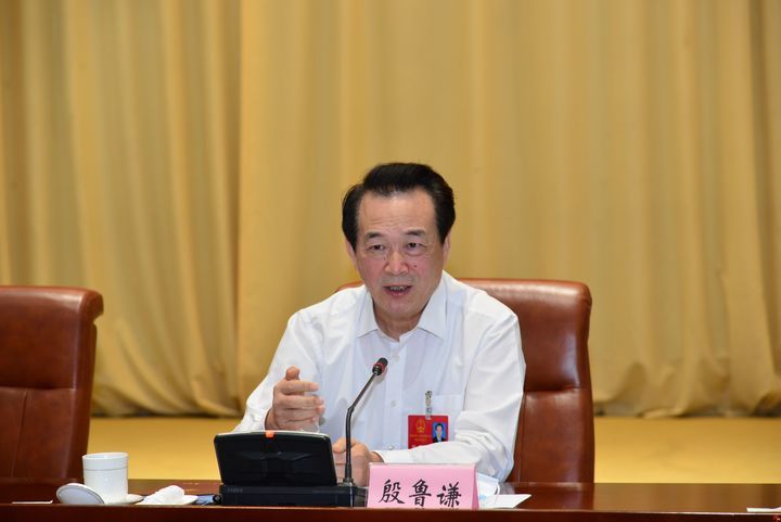 用法治方式和市场手段抓好小区物业管理 ——市人大常委会专题询问我市小区物业管理工作情况殷鲁谦出席并讲话