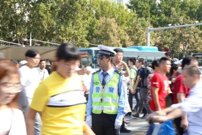 泉城路、万达、南山、动物园… 假期游泉城，注意这些拥堵、交通管制路线