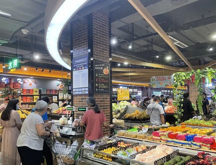 菏泽市区部分大型商场恢复营业
