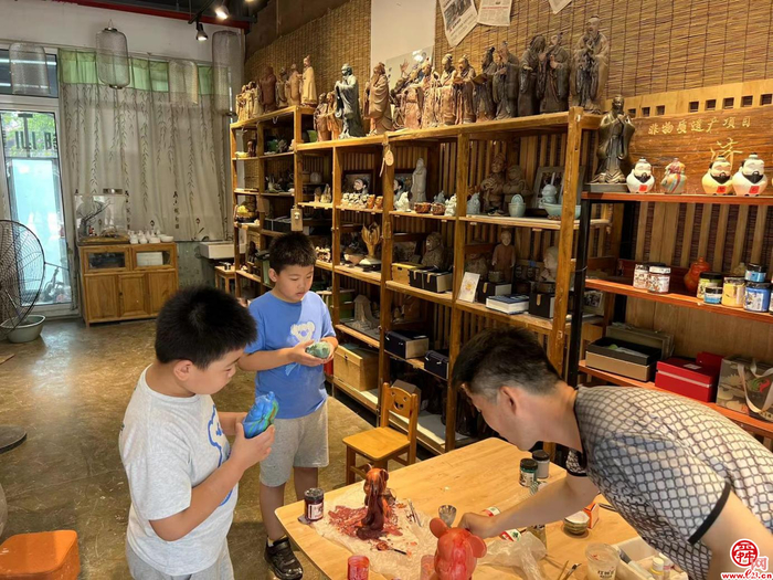 【“文脉千载”的·“疫”路成长】济南市文化东路小学一（6）中队寻访体验儒学文化