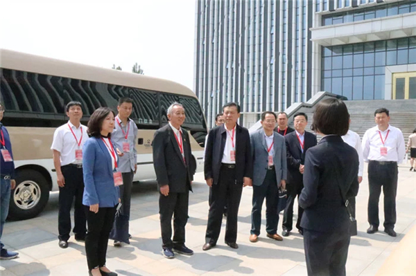 济南市政协第十四专题“商量”第一次现场商量在长清区开展