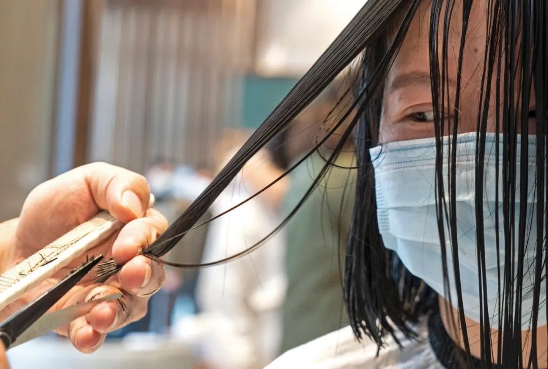 “Tony老师”亮出真功夫，抗疫勇士喜获“好彩头”