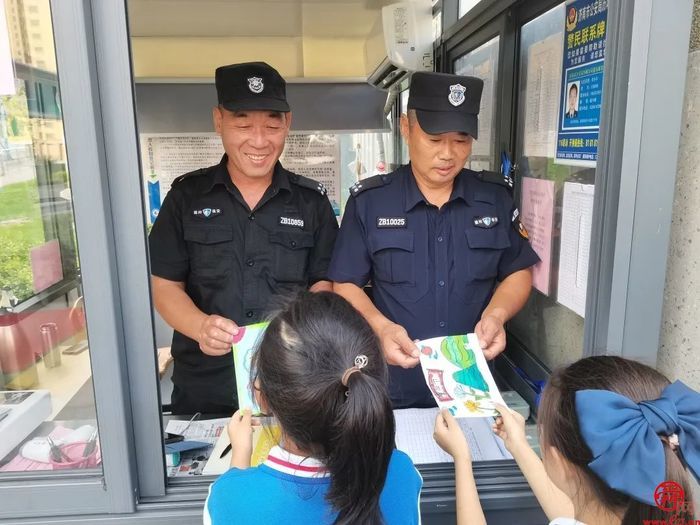 九九重阳节 浓浓敬老情——智轩学校二（2）中队开展重阳节主题教育活动