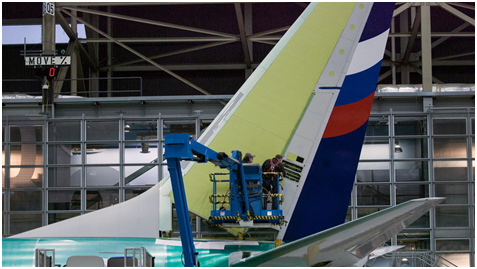 惊恐！全球范围内紧急检查 36架波音737NG客机现裂缝