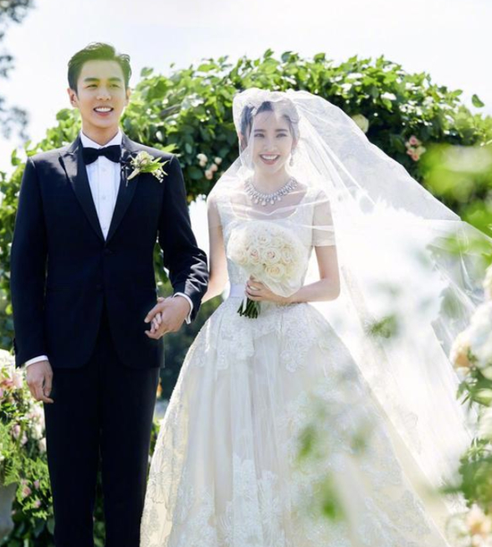 喜提小公主!唐艺昕产后出院 网友:恭喜小范大人喜得千金