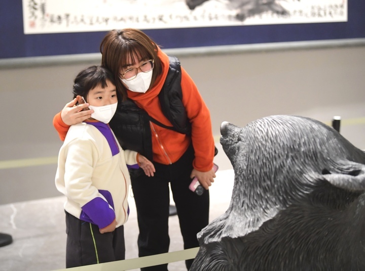 “韩美林艺术展”即将落幕，周末又迎观展高峰