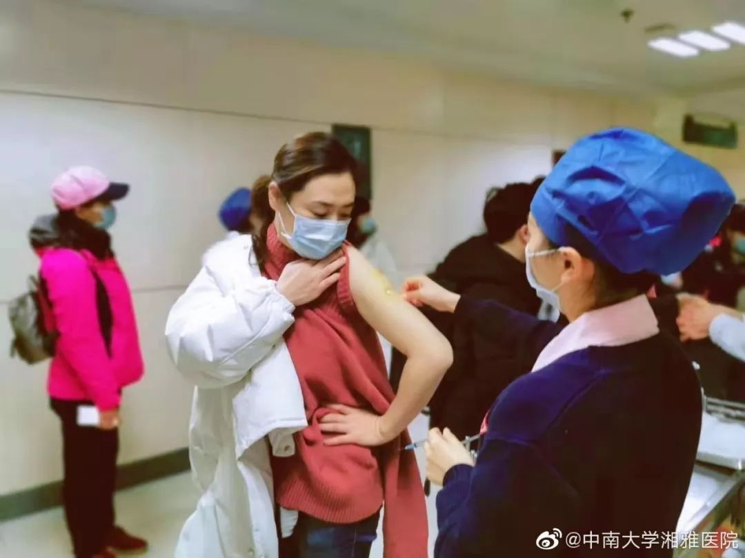 这些“天团”会师武汉！网友：王炸组合来了，必能战胜疫情！