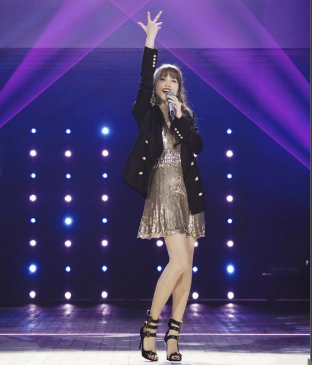 黄圣依金莎20年前合照|【颜值抗打】黄圣依金莎20年前合照上热搜 没有PS的年代到底谁更美？