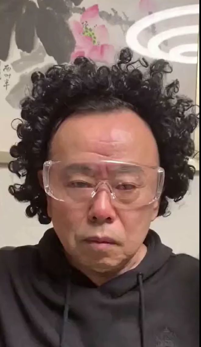 潘长江搞笑模仿陈奕迅 网友：“不愧是喜剧大师，抓住了模仿的精髓”