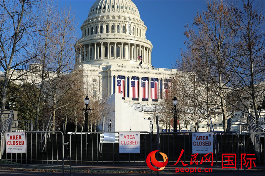 总统就职典礼前一天 美国国会大厦安保堪比战地