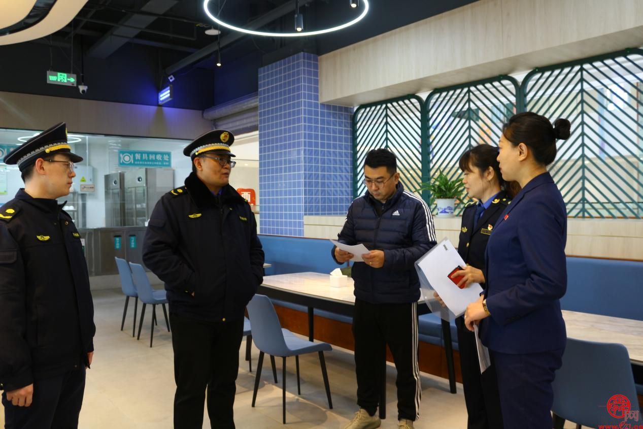 起步区多部门联动组织开展生活垃圾源头减量现场检查工作