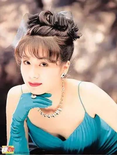 TVB|和张柏芝争艳，被10亿富豪逼婚，女神张可颐：我太贵你买不起