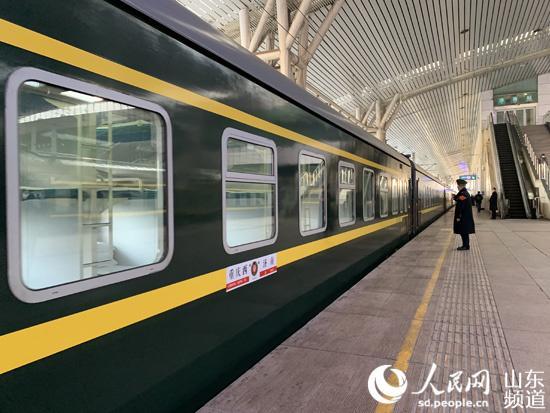 战“疫”日记：政府“包火车”接农民工返岗——山东省复工复产农民工返济专列“跟车记”