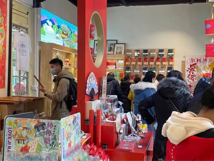 名泉胜景持续，天下第一泉风景区吸客60.62万人次