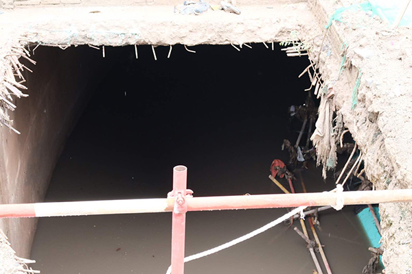 深圳致11死暴雨幸存工人:突然间涨水 跑都跑不赢