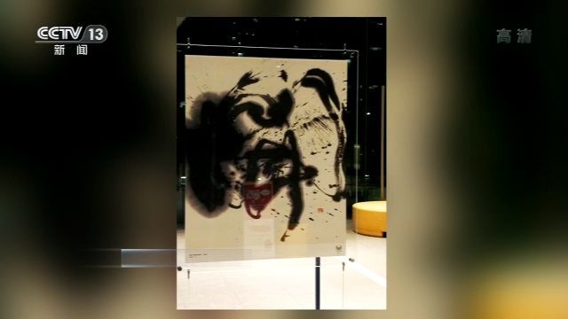 东京奥运海报来了！“翔”“开”两汉字书法入选