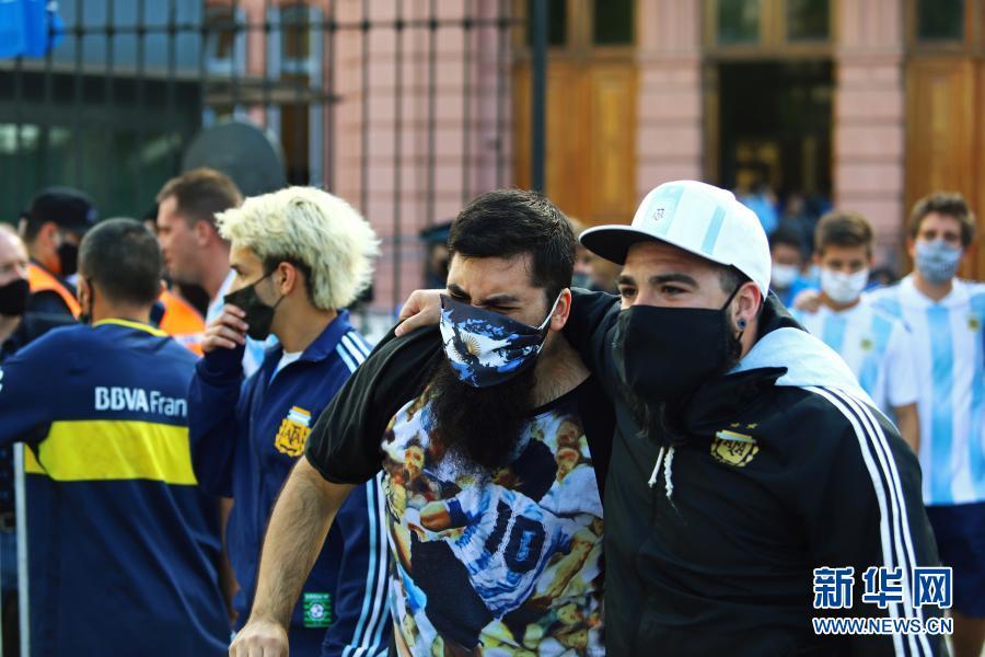 特写：送别马拉多纳