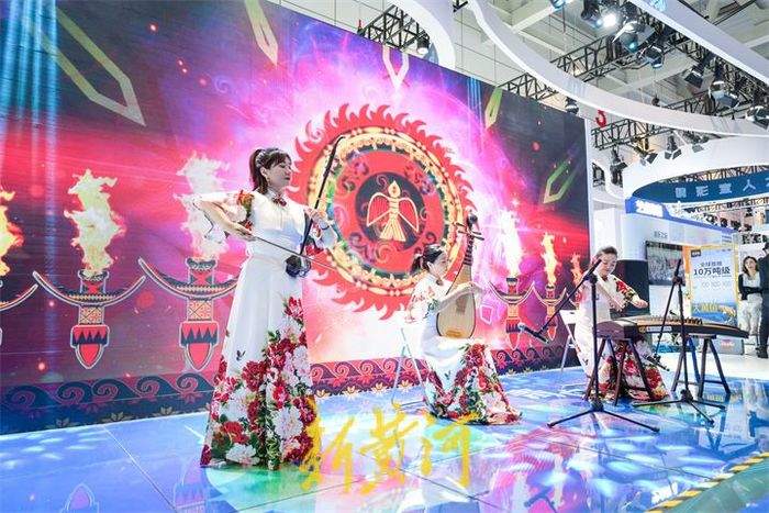 吕剧、山东评书、山东梆子集体亮相，表演类非遗项目“燃动”文博会