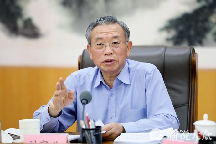 山东省委常委会召开“不忘初心、牢记使命”专题民主生活会