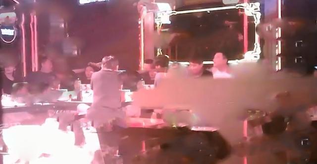 王岳伦与女子举止亲密|【最新】王岳伦与女子举止亲密照曝光 当晚究竟发生了什么?