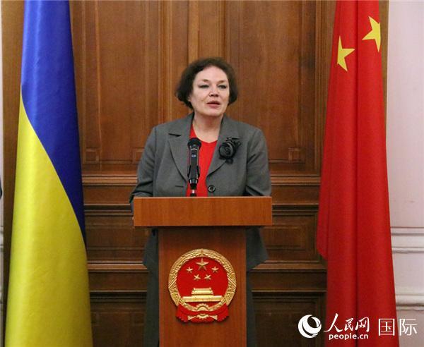 28名乌克兰师生获得“中国大使奖金”