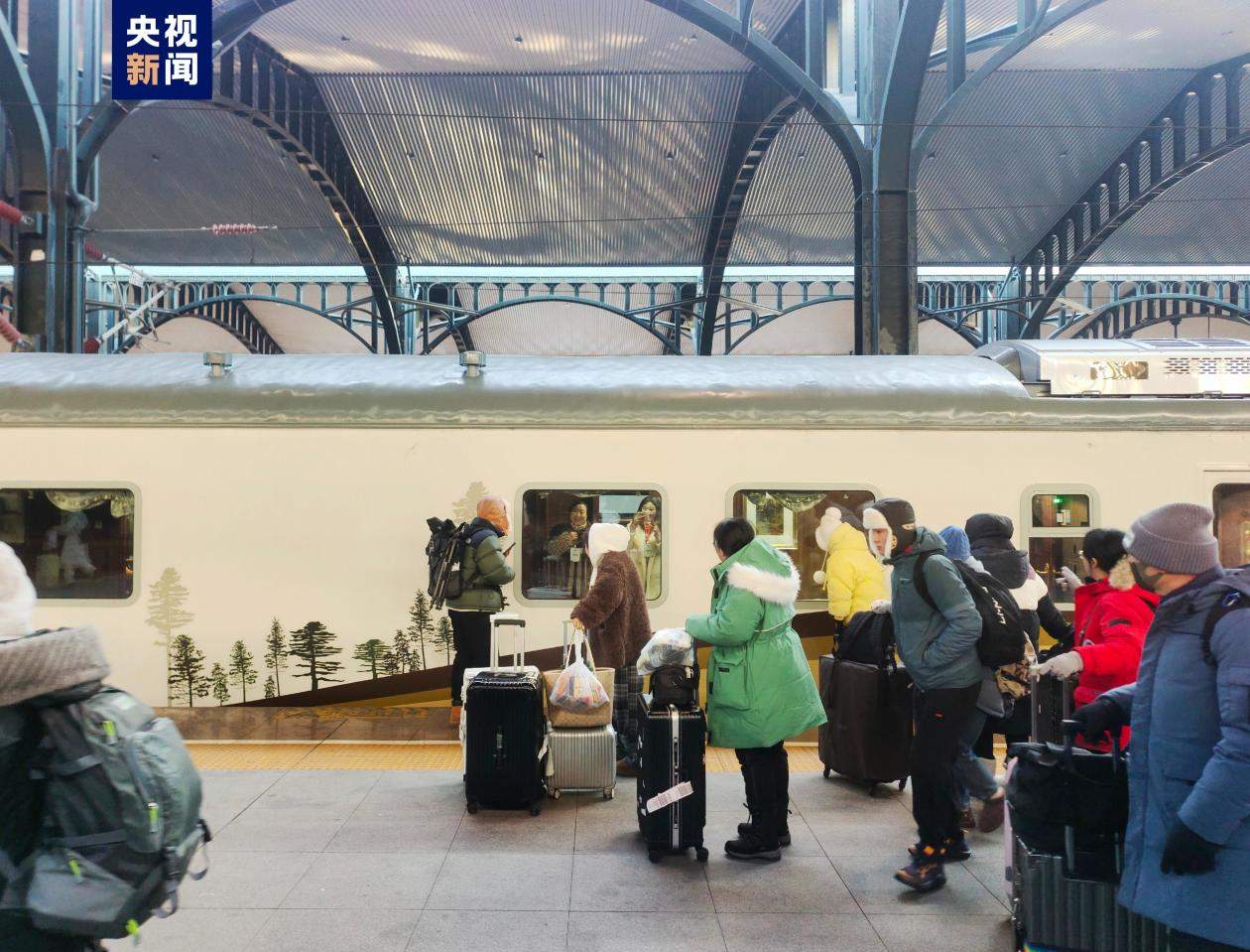 创新高！哈尔滨铁路局冰雪季客发量突破1000万人次