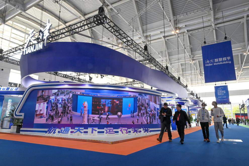 新华全媒+｜通达、先进、绿色——2023天津国际航运产业博览会上看我国航运业活力