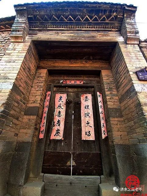 长城旁古道边的村庄什么范