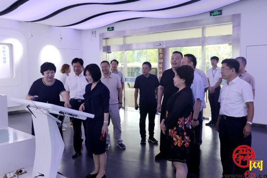 纾困惠企 激发活力——市政协开展第二十八专题“商量”现场商量