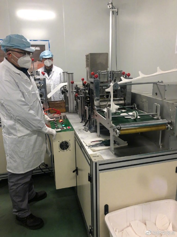 口罩材料等企业加班加点生产