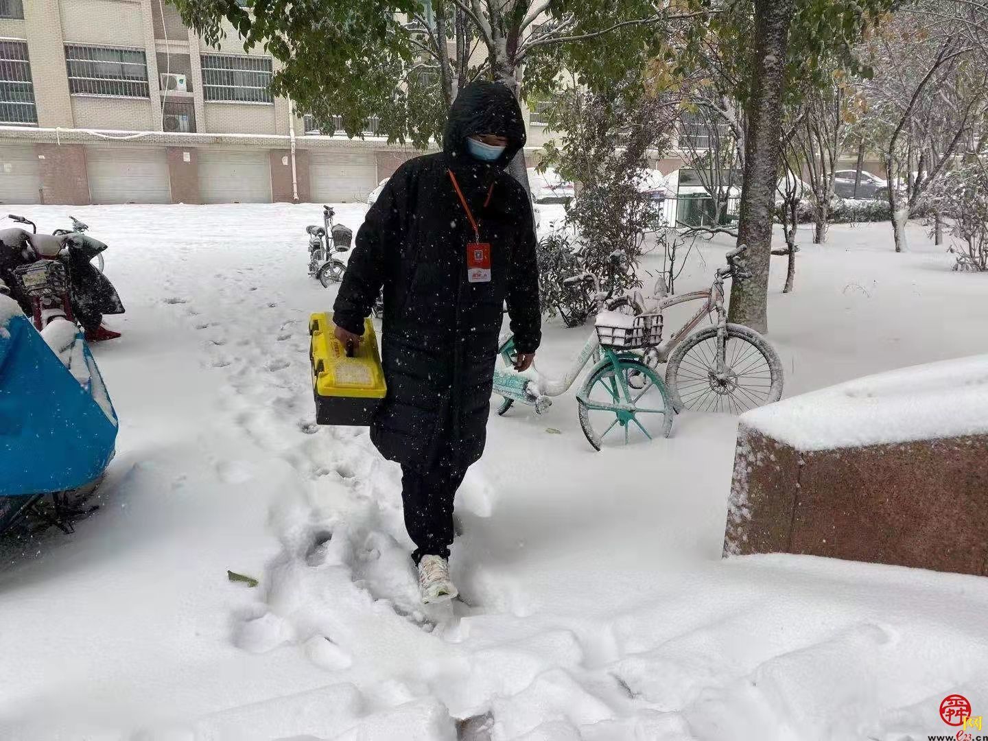 供暖管家：暴雪突降我们在路上 温暖在您家中